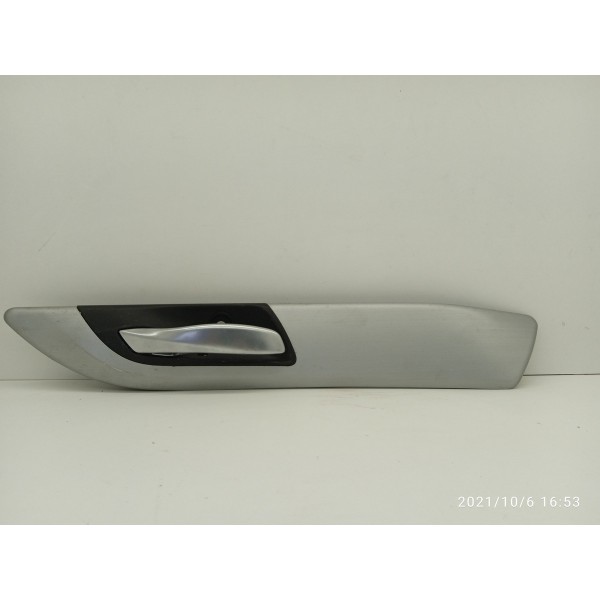 Macaneta Interna Porta Bmw Z4 Esquerda 2010/2017 Prateado Dianteira