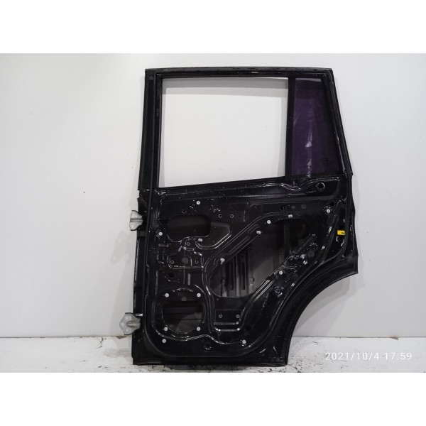Porta Ssangyong Kyron Traseira Direita 2009/2014 Detalhes Traseira Direita Preto
