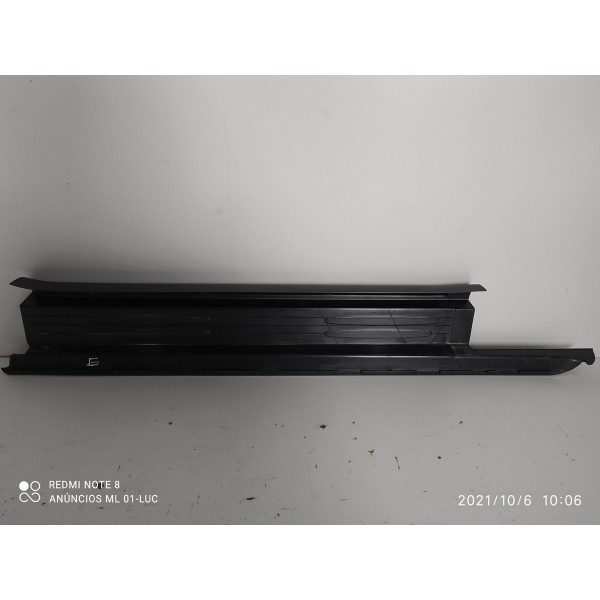 Soleira Porta Mercedes Slk 200 Esquerdo 2005/2011 1716800135
