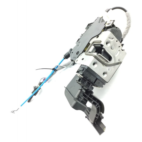 Fechadura Porta Mercedes Gla200 Dianteira Esquerd 1667200135