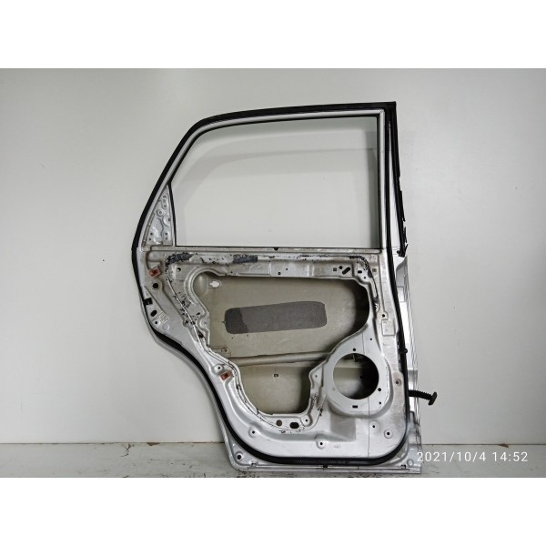Porta Sportage Traseira Esquerd 2008 2009 2010 2011 2014 Det Traseira Esquerda Prateado