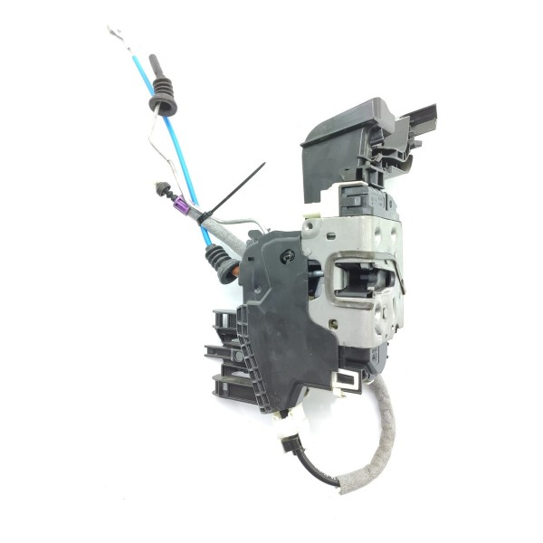 Fechadura Porta Mercedes Gla A 200 Dianteira Dir A1667200435