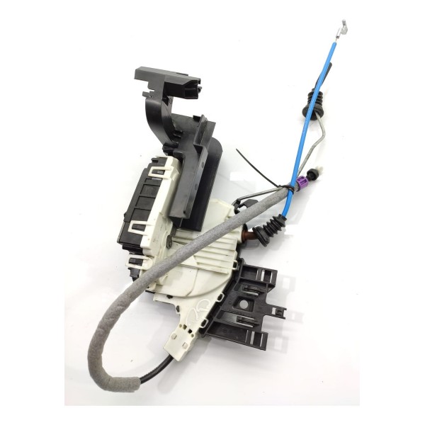 Fechadura Porta Mercedes Gla A 200 Dianteira Dir A1667200435