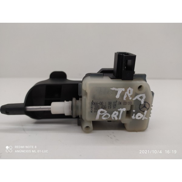 Trava Portinhola Mercedes Slk 200 350 55amg 2005/2011