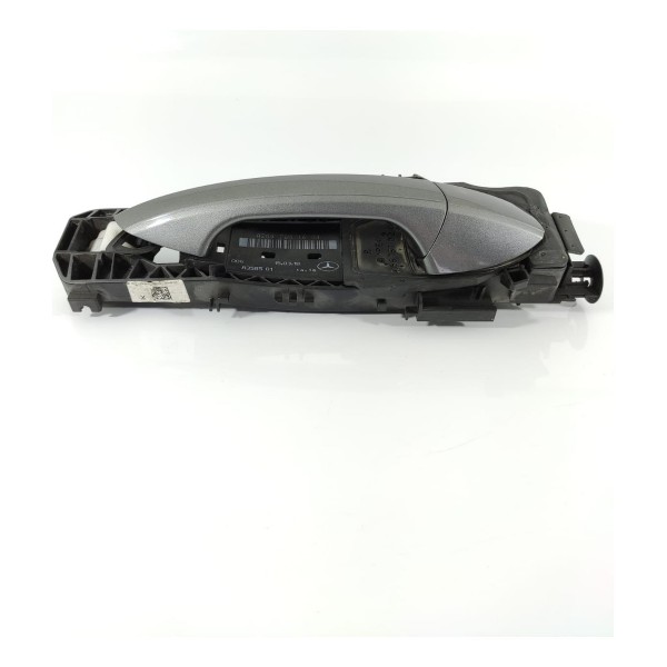 Macaneta Externa Mercedes Gla200 2019 Dianteir D A2047601634 Prateado Dianteira