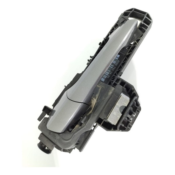 Macaneta Externa Mercedes Gla200 2019 Dianteir D A2047601634 Prateado Dianteira