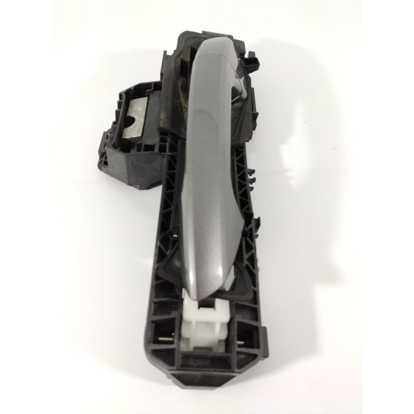 Macaneta Externa Mercedes Gla200 2019 Dianteir D A2047601634 Prateado Dianteira