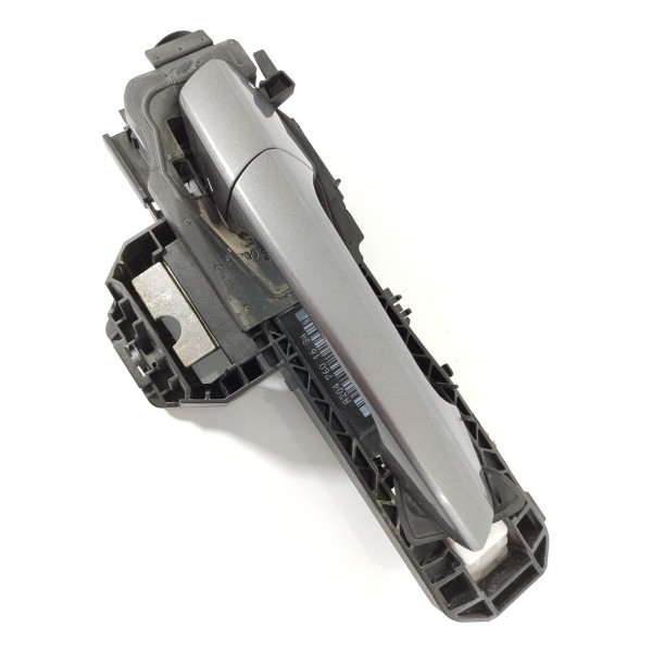 Macaneta Externa Mercedes Gla200 2019 Dianteir D A2047601634 Prateado Dianteira