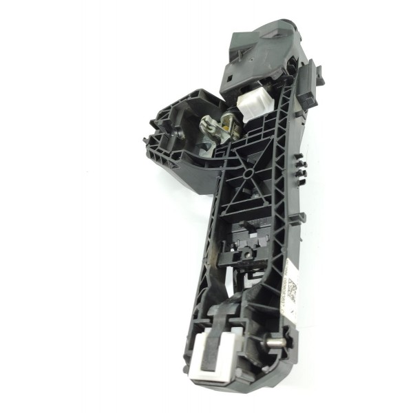 Macaneta Externa Mercedes Gla200 Dianteira Esq A2047601534 Prateado Dianteira