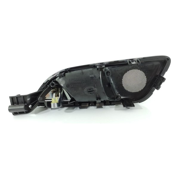 Macaneta Interna Mercedes Cla Gla 200 Traseira D A2467300448 Prateado Traseira