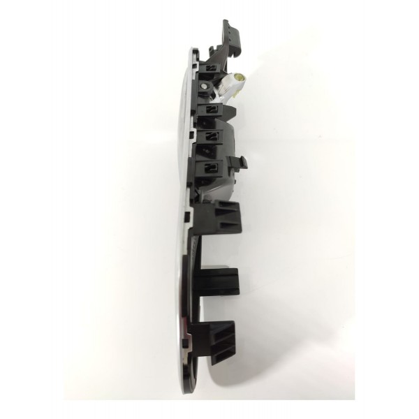 Macaneta Interna Mercedes Cla Gla 200 Traseira D A2467300448 Prateado Traseira