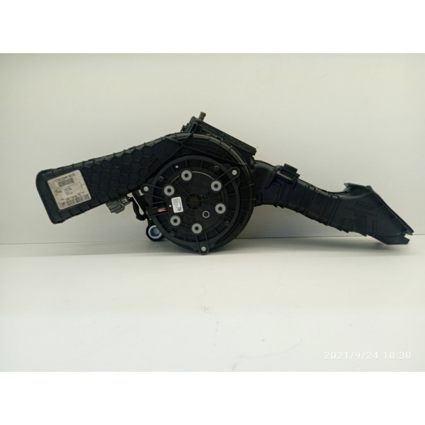 Cooler Bateria Ford Fusion Hibrido 2016 Dg9810c709aa Preto