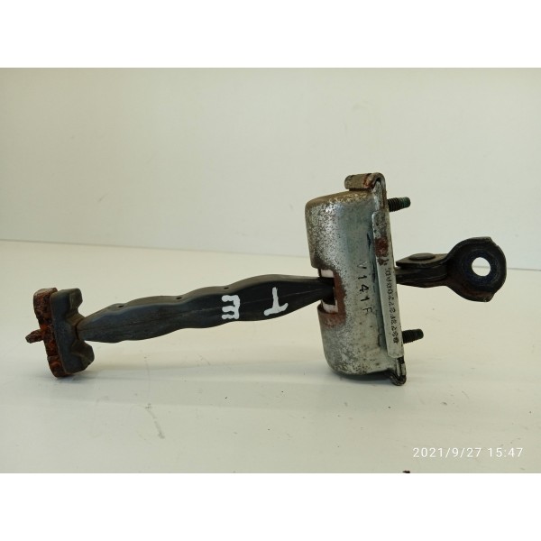 Limitador Porta Fusion Traseira Esquerda 2013 2014 2015 2018