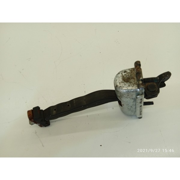 Limitador Porta Fusion Dianteira Esquerd 2013 2014 2015 2018