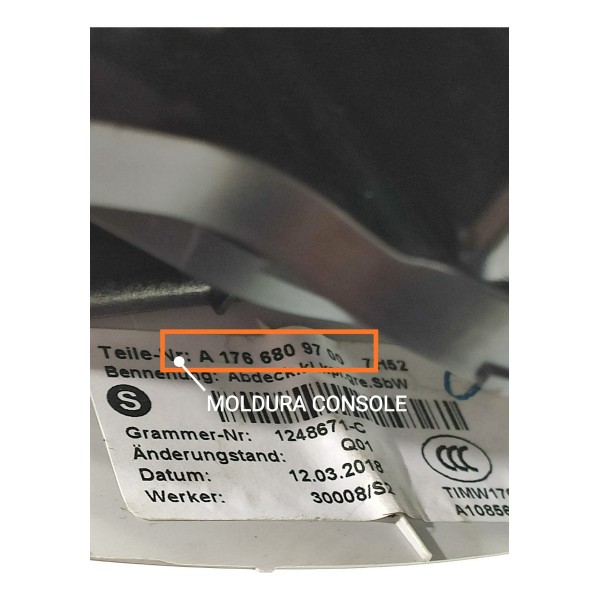 Console Porta Objeto Mercedes Gla 200 250 15/20 A1766809700