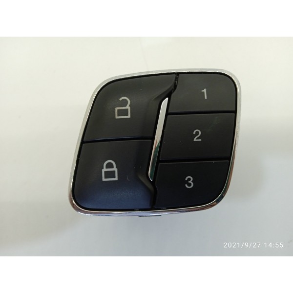 Botao Memoria Bancos Trava Fusion 2013/2018 Dd5t14776ac3ja6