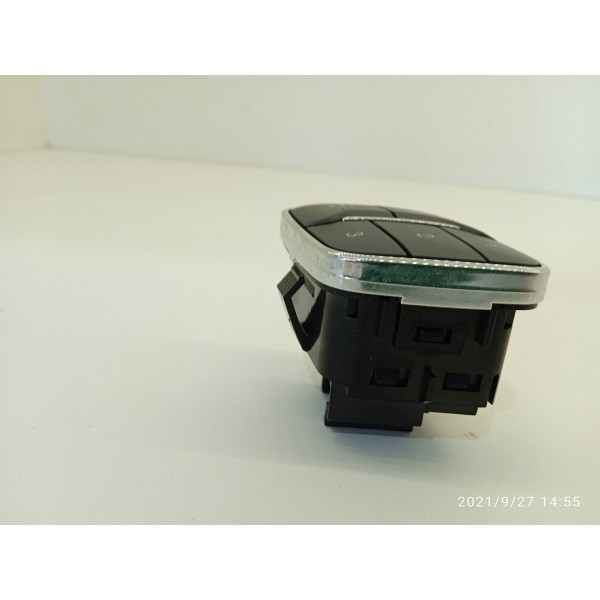 Botao Memoria Bancos Trava Fusion 2013/2018 Dd5t14776ac3ja6