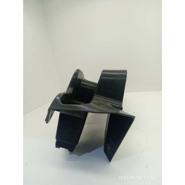 Suporte Guia Parachoque Fusion Traseiro Direito 2013/2016