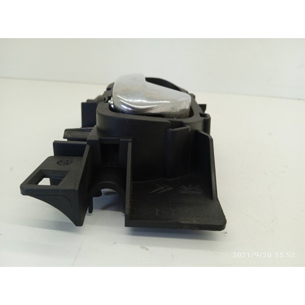 Macaneta Interna Peugeot 408 308 Dianteira Direita 2011/2016
