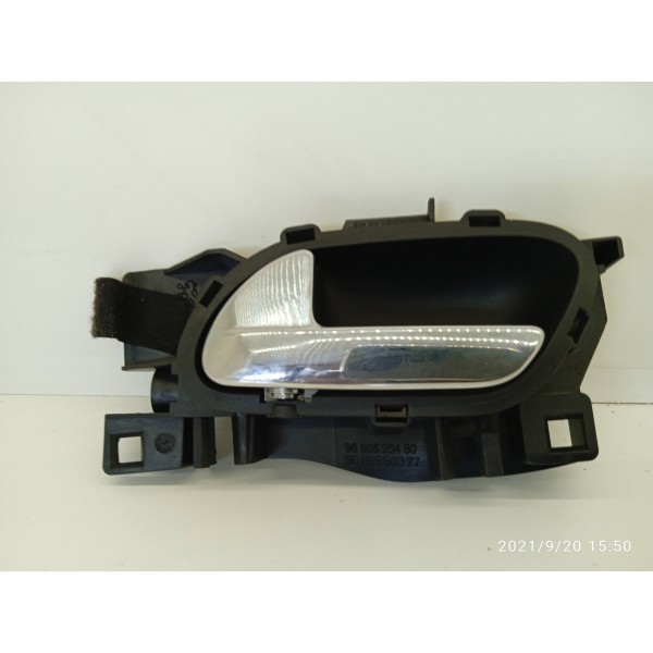 Macaneta Interna Dianteira Esquerda Peugeot 408 2012/2016