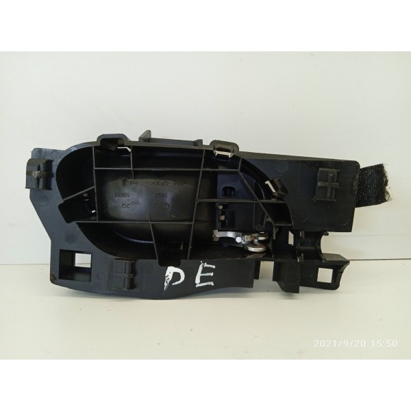 Macaneta Interna Dianteira Esquerda Peugeot 408 2012/2016