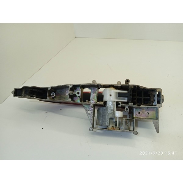 Macaneta Externa Peugeot 308 408 Traseira Esquerda 2011/2016 Vermelho Traseira