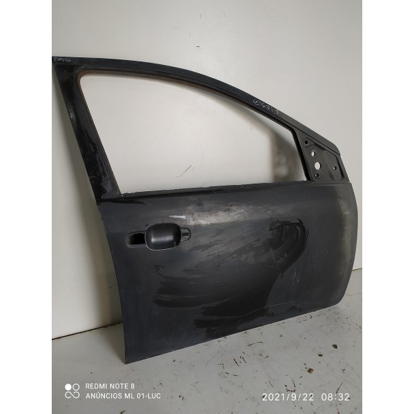 Porta Fiesta Dianteira Direita 2004/2012 Dianteira Direito Preto
