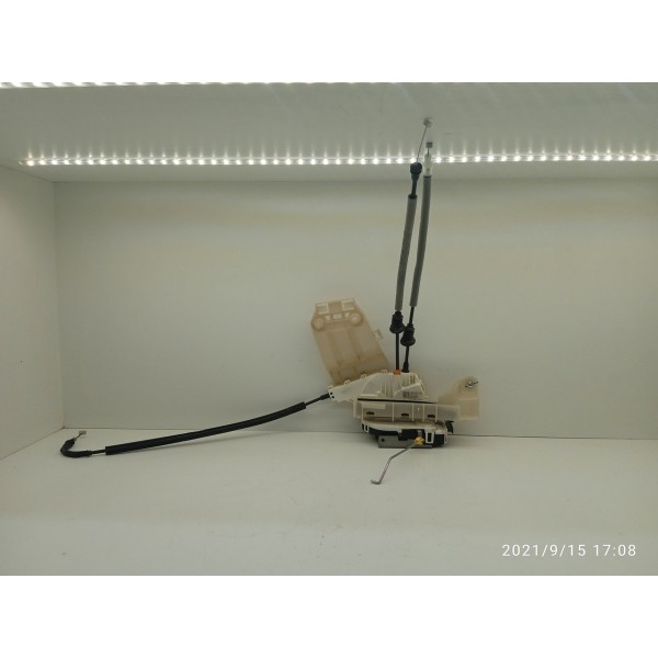 Fechadura Renegade Dianteira Esquerda 2016/2023 52139902