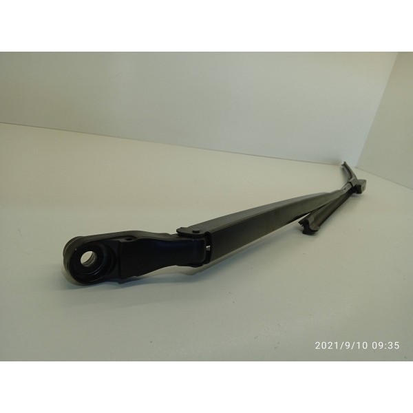 Braço Limpador Parabrisa Tracker Esq 2017 2018 2019 //5070