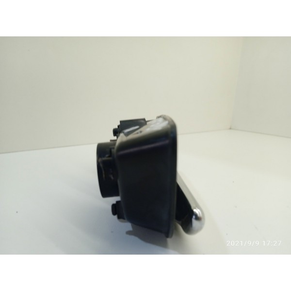 Maçaneta Interna Tracker Diant Direita 2017 2018 2019 //5032