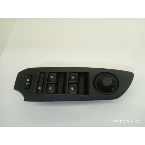 Comando Vidro Tracker Onix Dianteira E 2014/2019