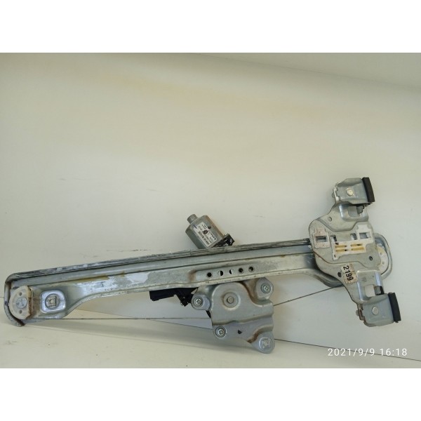 Máquina Vidro Tracker Traseiro Direito 2017 2018 2019 /5021