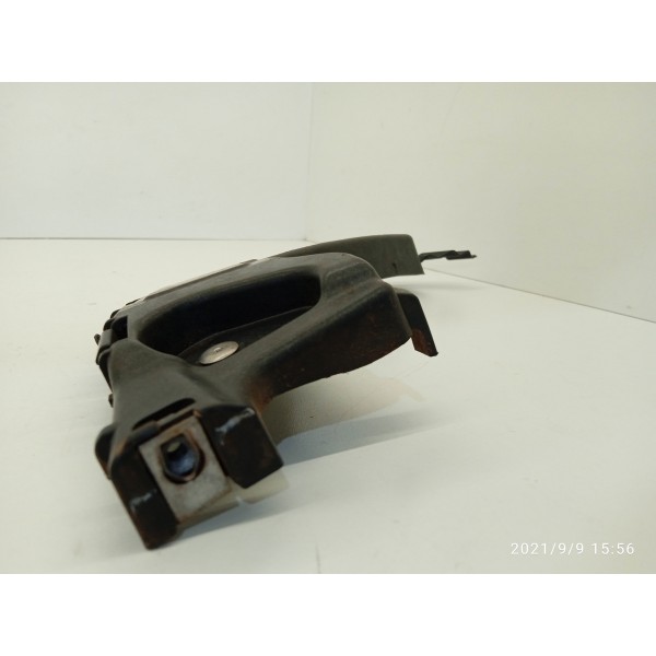 Guia Parachoque Tracker 2017 2018 2019 Tras Esq  /5011