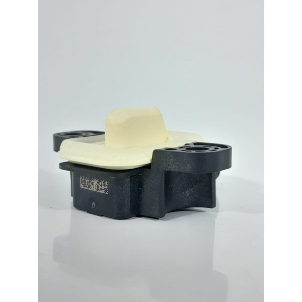 Sensor Impacto Lateral Mercedes Gla200 A1668210351