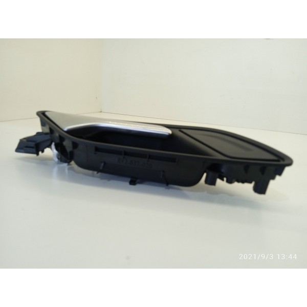 Macaneta Interna Audi A3 Dianteira Direita 2014/2020 Cromado Dianteira