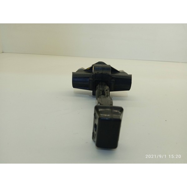 Limitador Porta Fusion Dianteira Direita 2006/2012