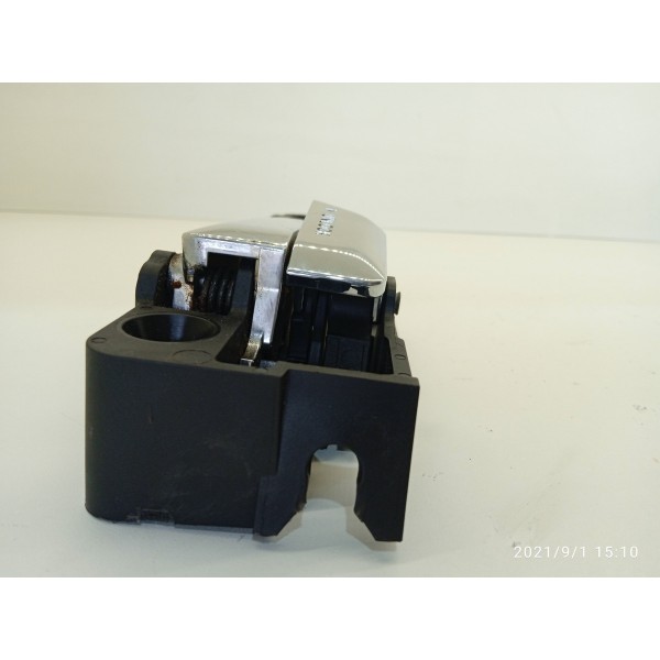 Macaneta Interna Fusion Dianteira Direita 2006/2012 Cromado Dianteira