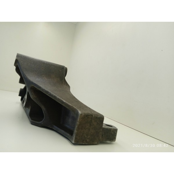 Suporte Bomba Hidraulica Captiva 2.4 2008/2016 12628024