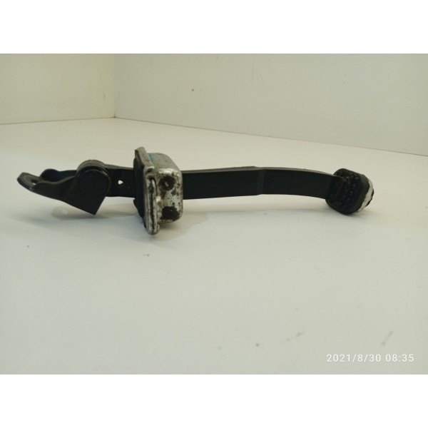 Limitador Porta Captiva Dianteiro Direit 2008 2009 2010/2016