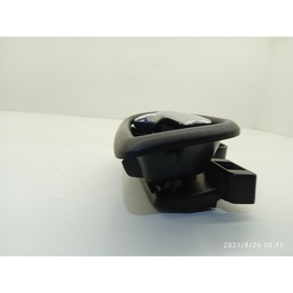 Macaneta Interna Traseira Direita Fiat Freemont 2010/2018 Cromado Traseira