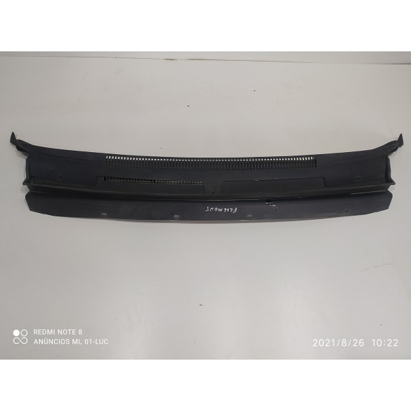 Grade Parabrisa Freemont 2010 2011 2012 2013 2014 2018