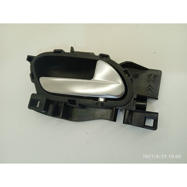 Macaneta Trinco Peugeot 208 Traseira Esquerda 2014/2019 Cromado Traseira