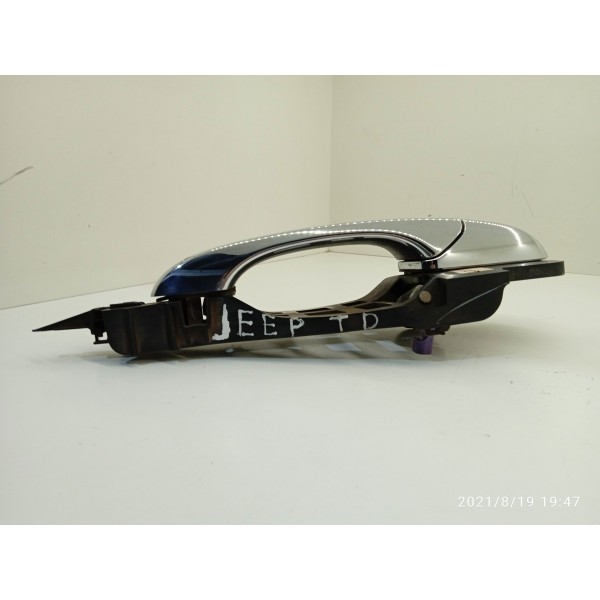 Macaneta Externa Grand Cherokee Traseira Direita 2010/2013 Cromado Traseira