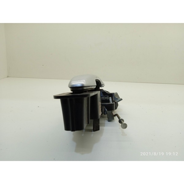 Macaneta Externa Fusion Traseira Direita 2006/2012 Prateado Traseira