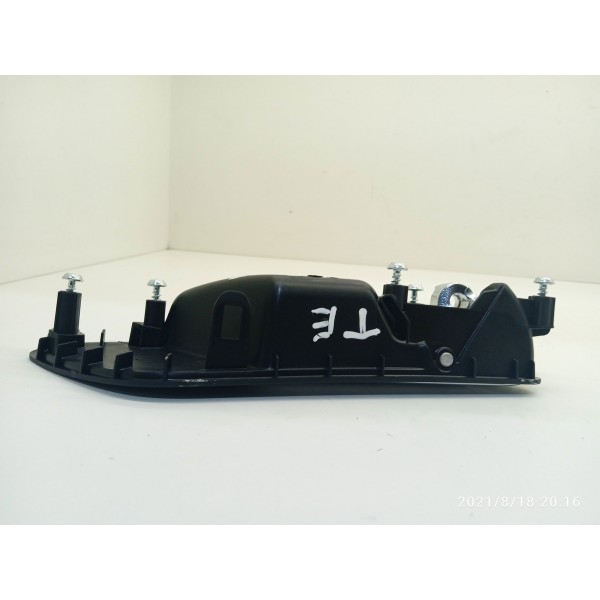 Macaneta Interna Audi A3 Sedan Traseira Esquerda 2015/2020 Cromado Traseira