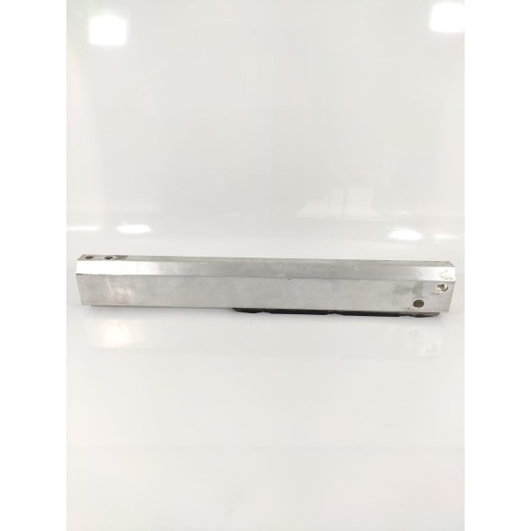 Travessa Radiador Mercedes Gla 200 250 Esquerda A2466280129