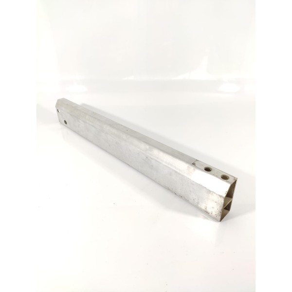 Travessa Radiador Mercedes Gla 200 250 Direita A2466230229