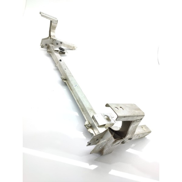 Travessa Radiador Mercedes Gla 200 250 2015/2020 A2466200019