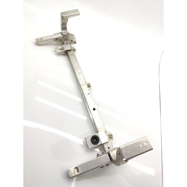 Travessa Radiador Mercedes Gla 200 250 2015/2020 A2466200019