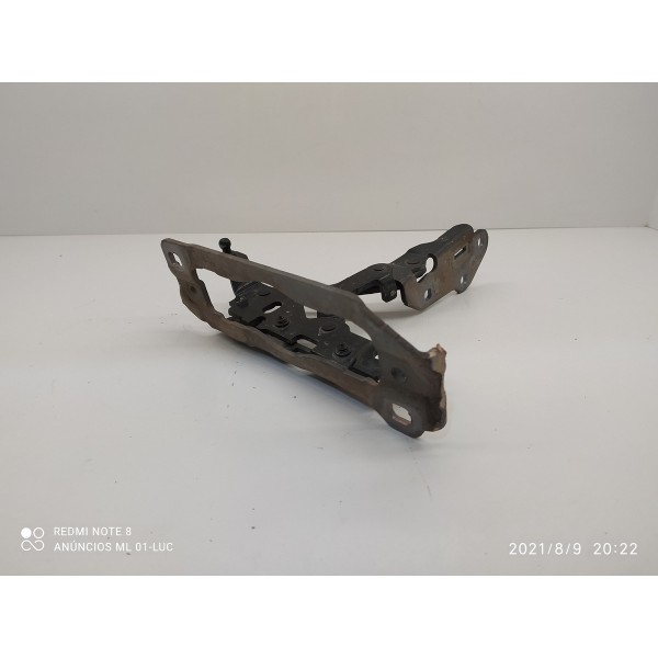 Dobradica Braco Capo Mercedes C180 C200 Esq 7/14 A2048800728